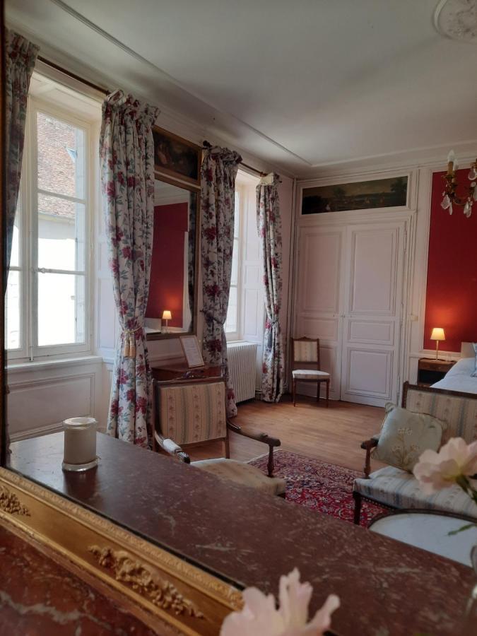 Maison Zola Bed & Breakfast Saint-Amand-Montrond Exterior photo